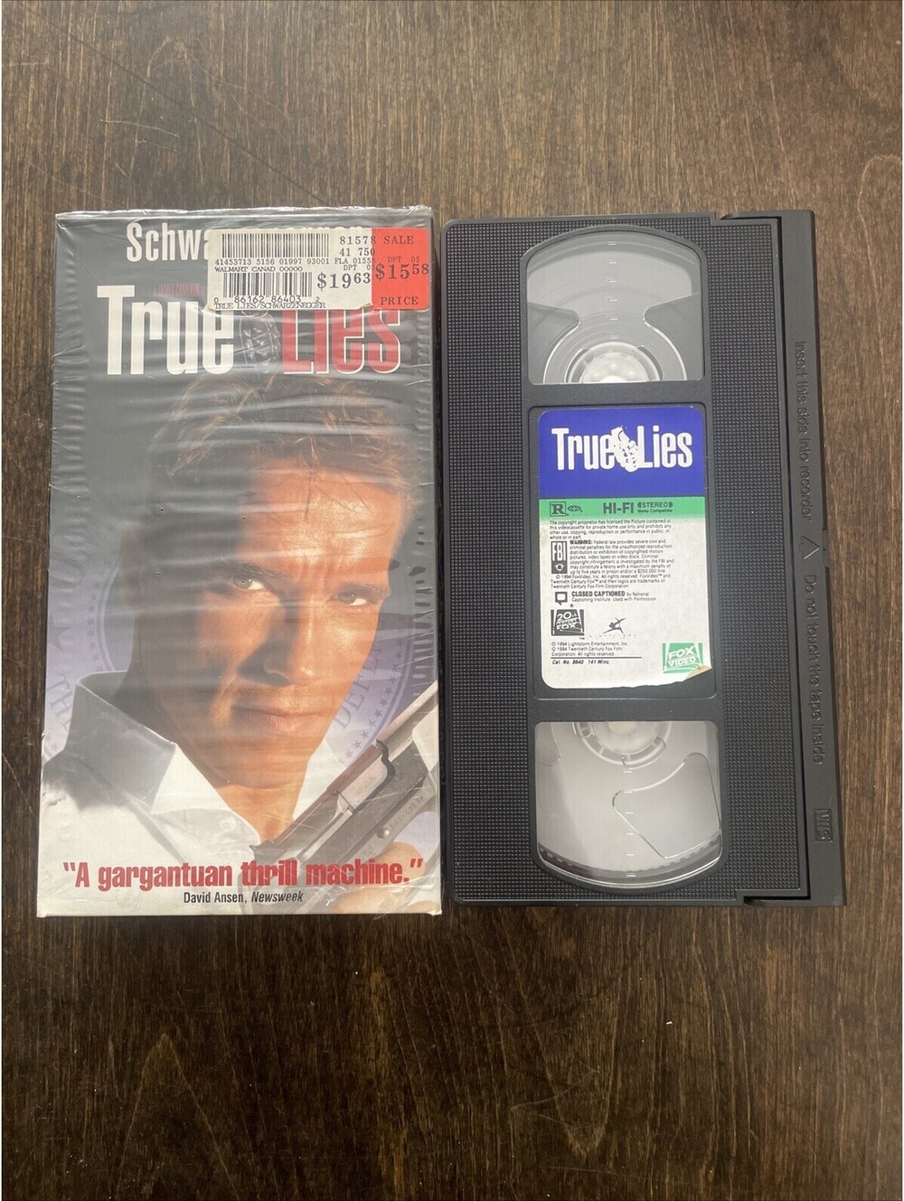 True Lies (VHS, 1995) No Mold Tested Plays Great Arnold Schwarzenegger Jamie Lee